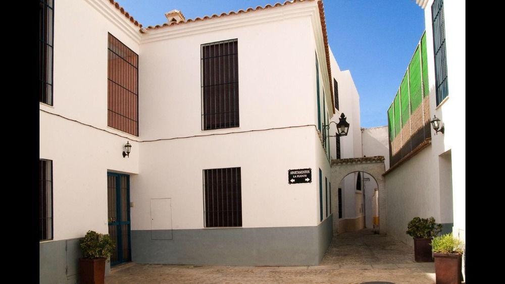 Apartamentos La Fuente Кордоба Екстериор снимка