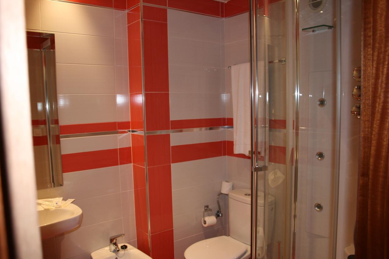 Apartamentos La Fuente Кордоба Стая снимка